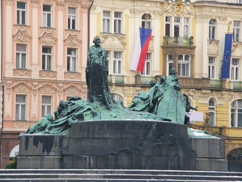 Jan Hus Monument, Old Town Square, Prague 